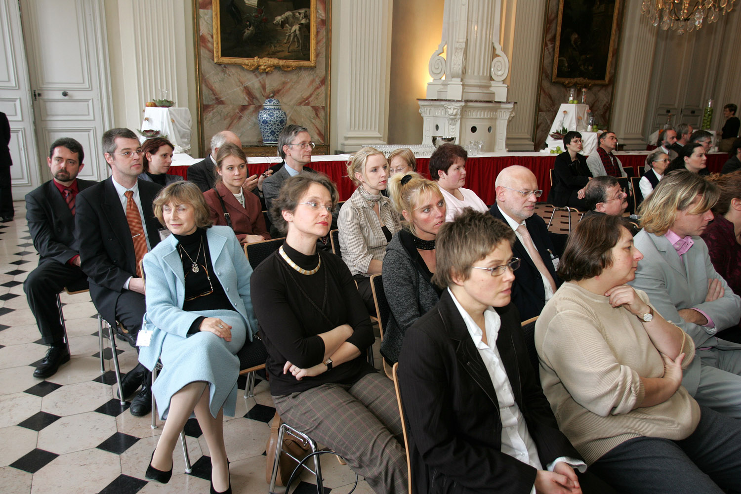 EPO - 049
